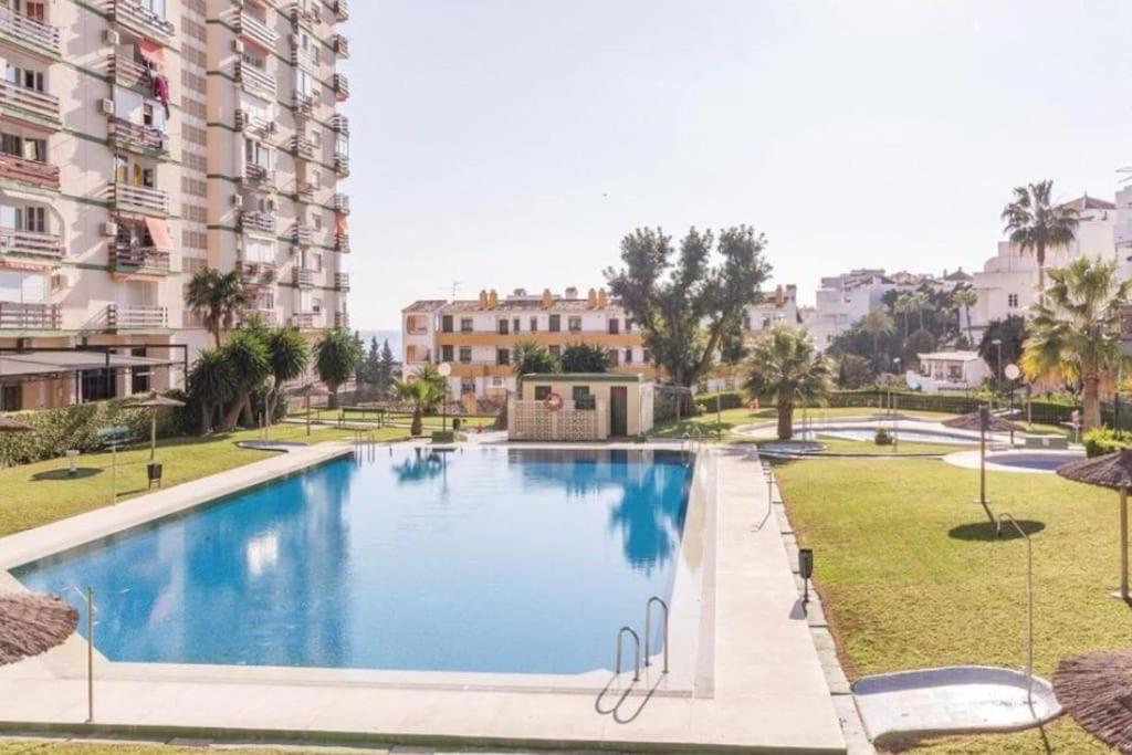 Estudio Con Vista Al Mar A 200 Mts De La Playa Benalmadena Luaran gambar