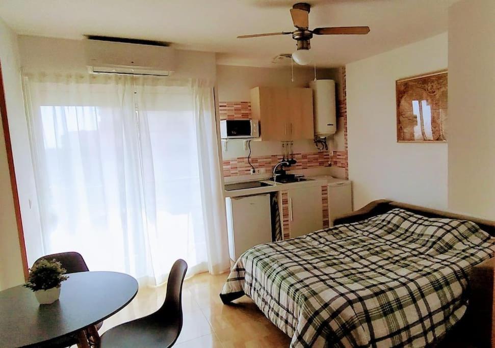 Estudio Con Vista Al Mar A 200 Mts De La Playa Benalmadena Luaran gambar