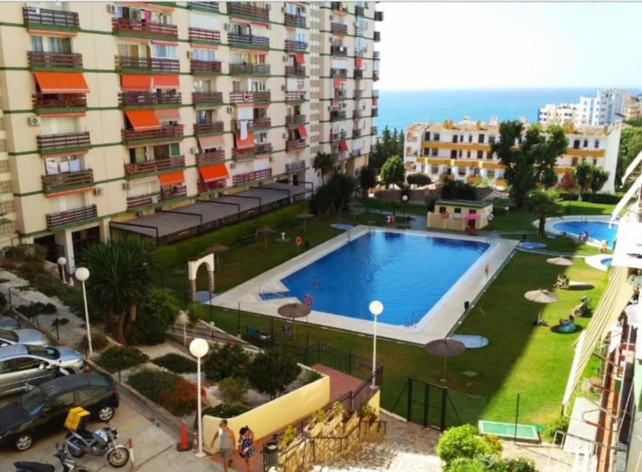 Estudio Con Vista Al Mar A 200 Mts De La Playa Benalmadena Luaran gambar